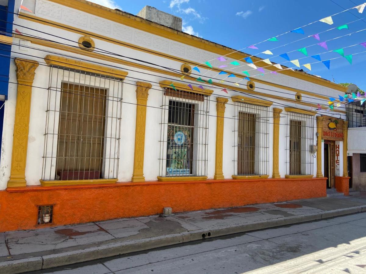 Hotel Granate Санта Марта Екстериор снимка