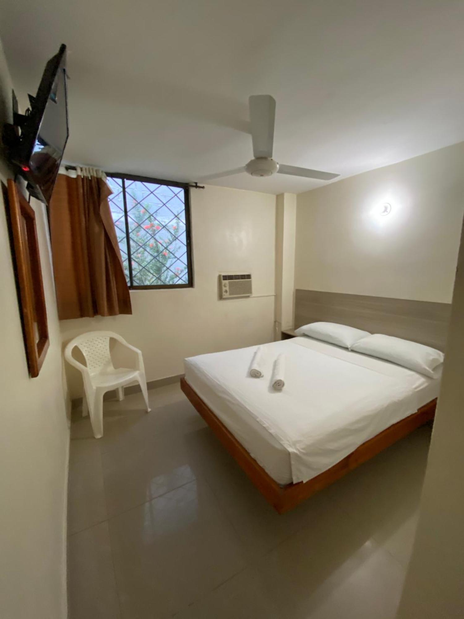 Hotel Granate Санта Марта Стая снимка